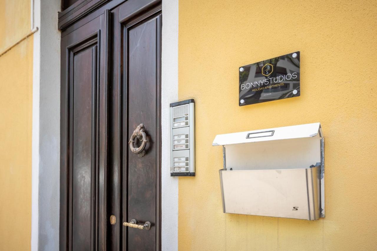 Bonnystudios Holiday Apartments Cagliari Exterior photo